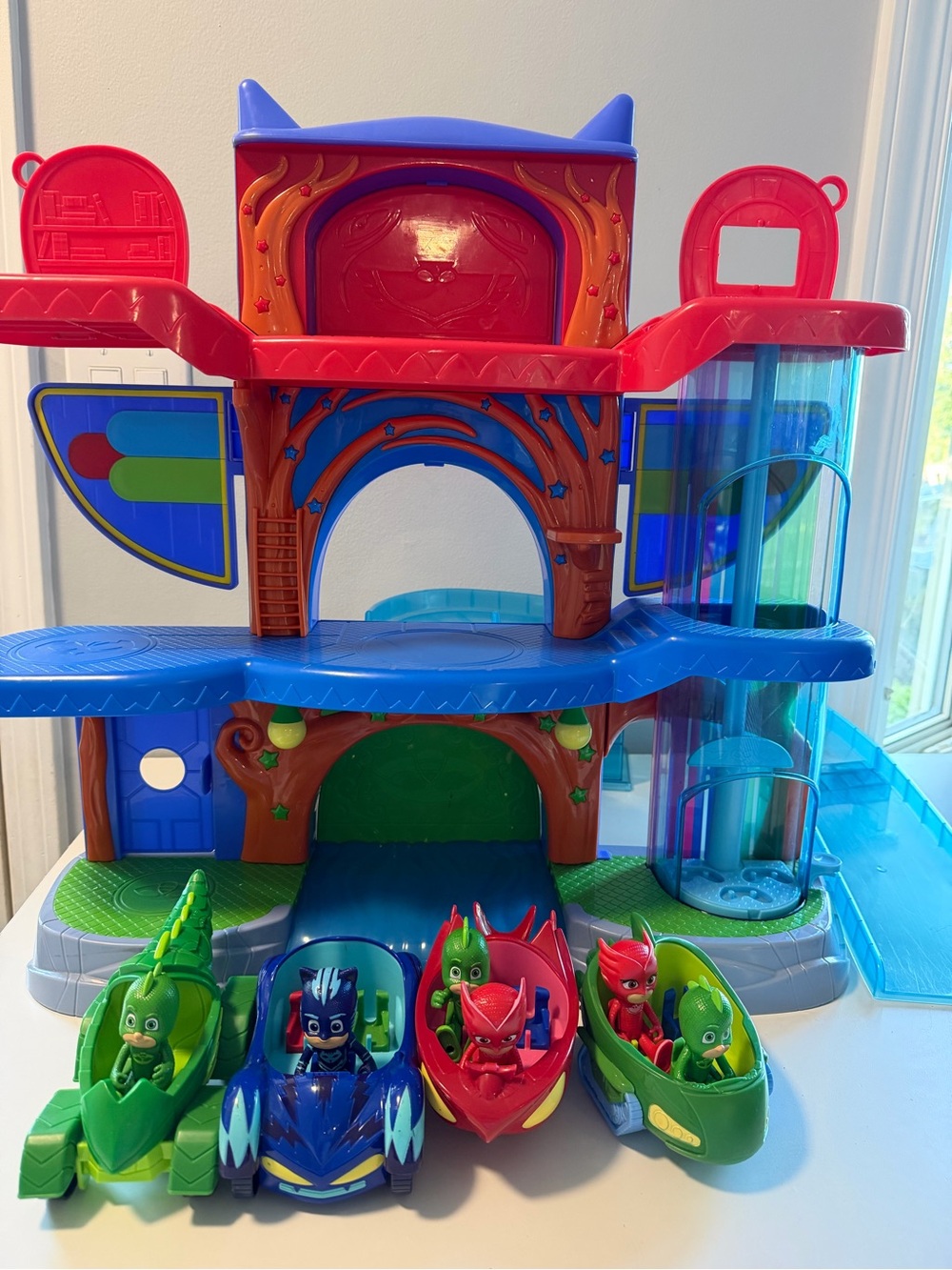 PJ Masks Deluxe Headquarters Play Set Catboy Gekko Owlette Cars Figures LARGE